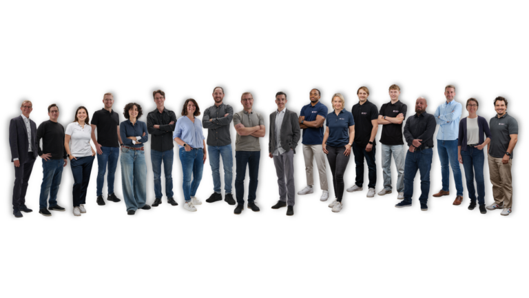 Mitarbeitende von H+H Engineering & Service auf einem gemeinsamen Gruppenfoto
